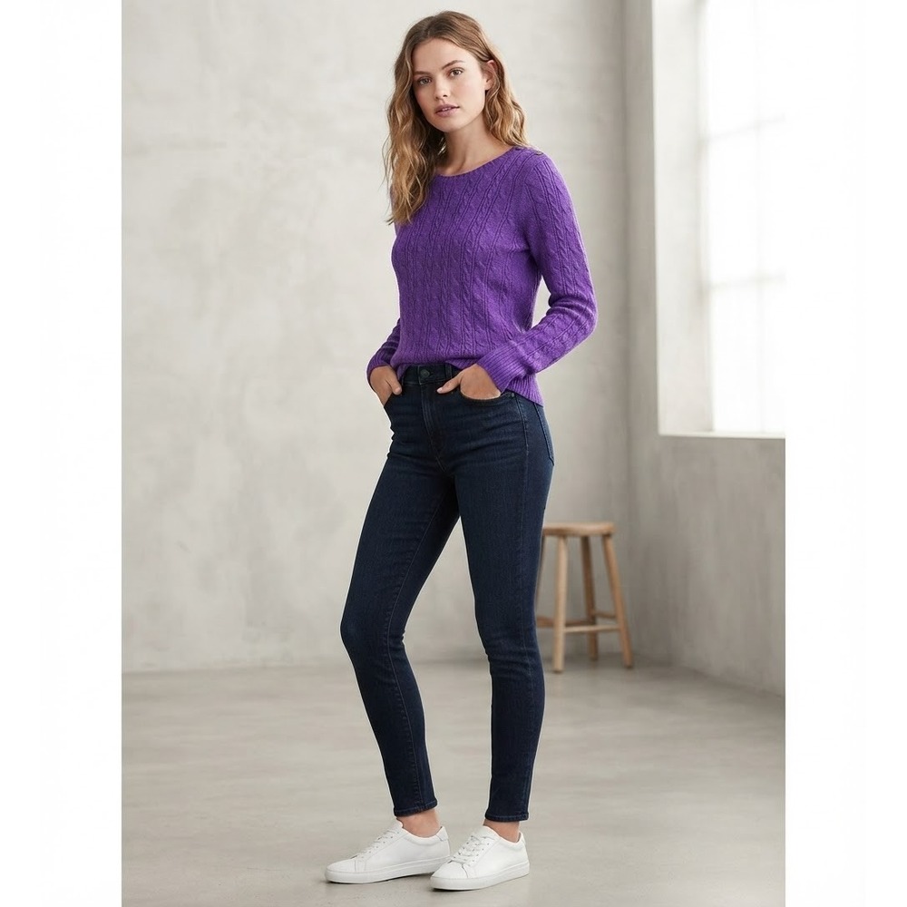 Old Navy Cable Knit Sweater Women's XS Purple Long Sleeve Pullover Crew Neck Top